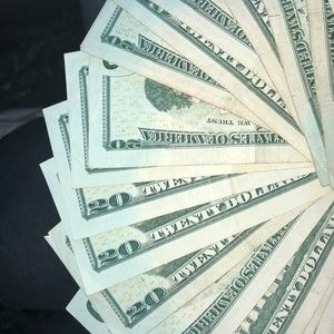 Meet your Posher, Natalie